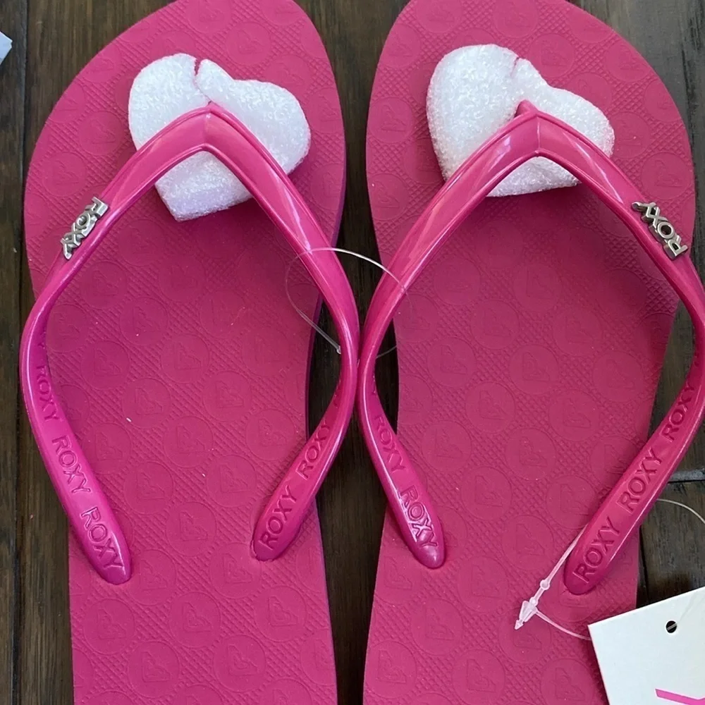 NWT ROXY Flip Flops Various sizes